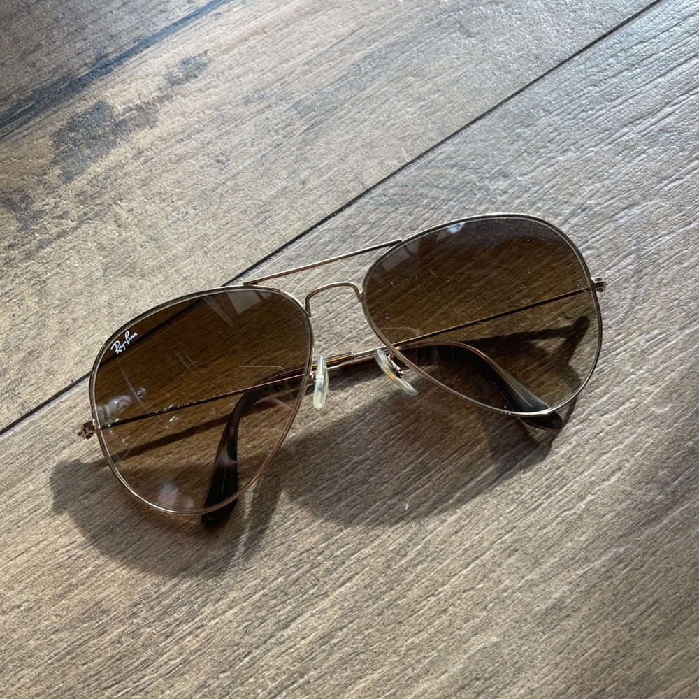 Large aviator Ray Bans